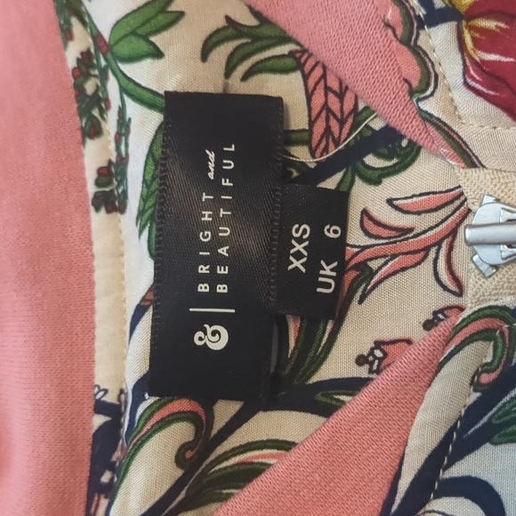 Bright and Beautiful boho flower print bomber jacket, US Women's size 4. - Picture 2 of 8